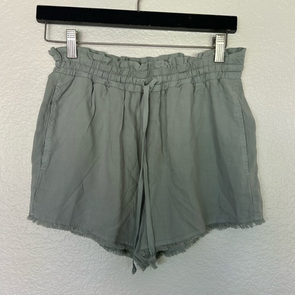 Cloth and stone, medium, sage, drawstring shorts